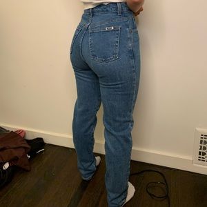 Vintage High Waisted Mom Jeans